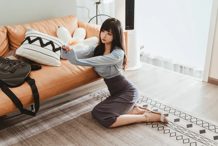 [Coser] rioko凉凉子 Vol.074 吉他妹妹系带裙 preview 5