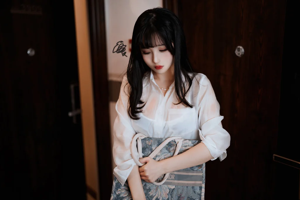[Coser] rioko凉凉子 Vol.093 黑丝ol制服双人 preview 2