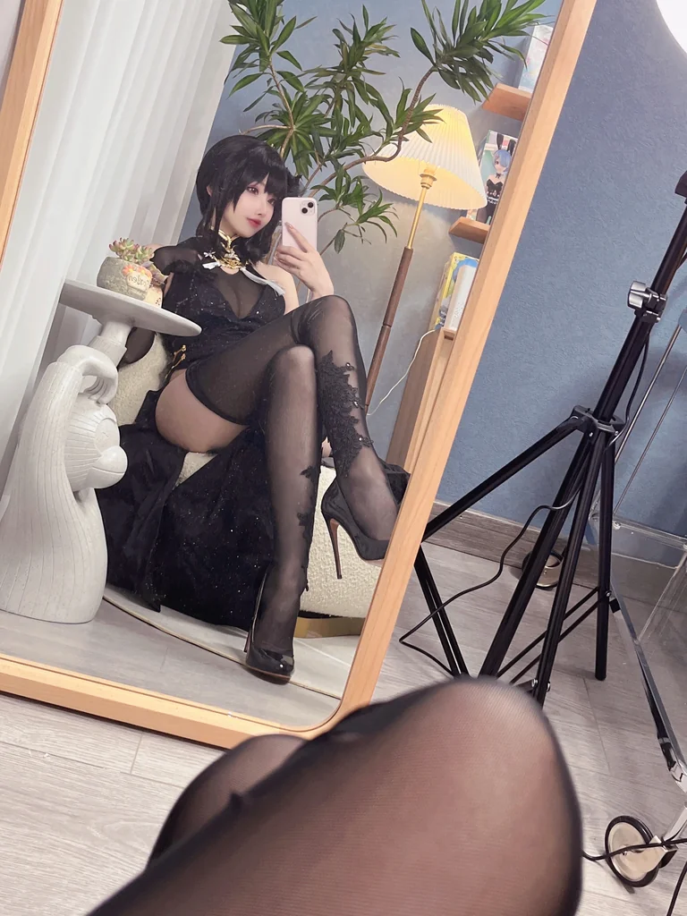 [Coser] rioko凉凉子 Vol.094 镇海 自拍 preview 16