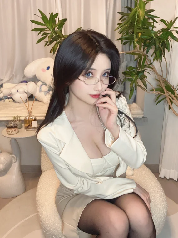 [Coser] rioko凉凉子 Vol.098 和女上司的七夕 preview 10