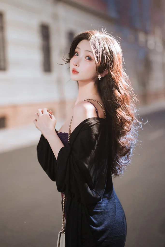 [Coser] rioko凉凉子 Vol.121 美艳小妈 preview 1