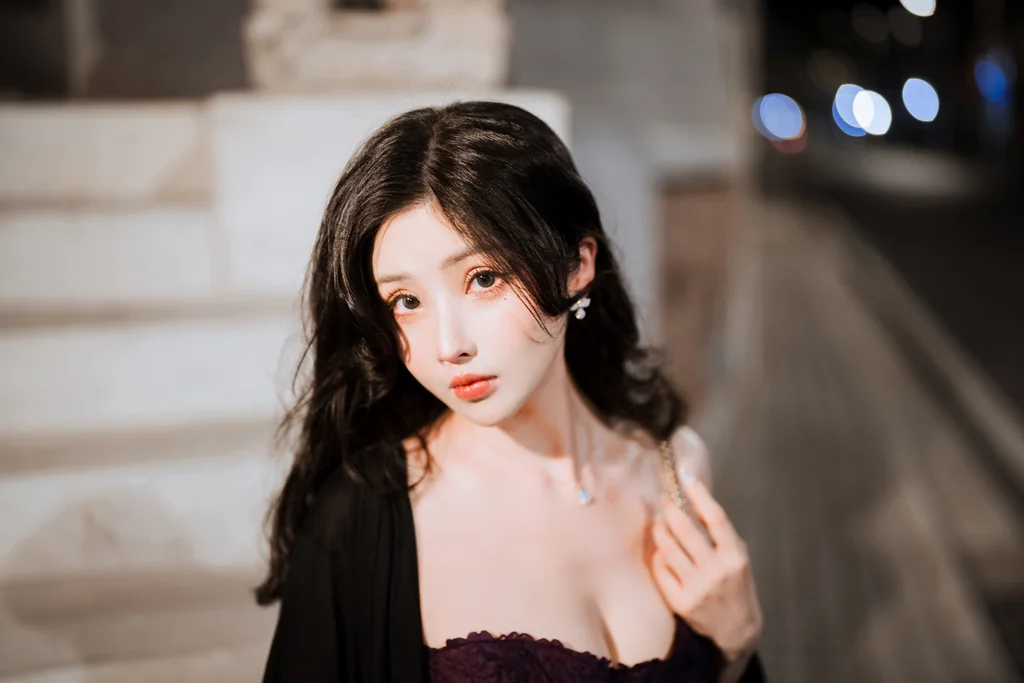[Coser] rioko凉凉子 Vol.121 美艳小妈 preview 4