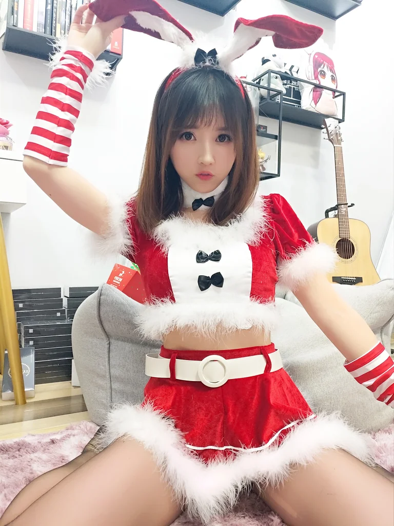 [Coser] 小女巫露娜 Vol.003 圣诞装 preview 22