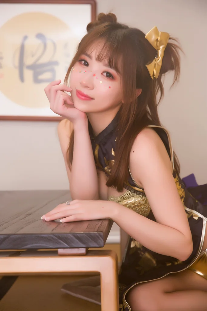 [Coser] 小女巫露娜 Vol.005 金丝旗袍 preview 12