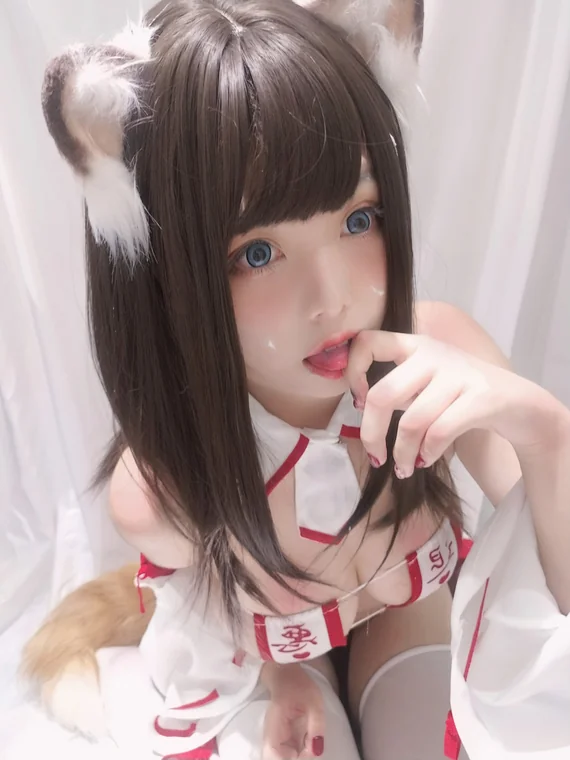 [Coser] 蜜汁猫裘 Vol.033 preview 20