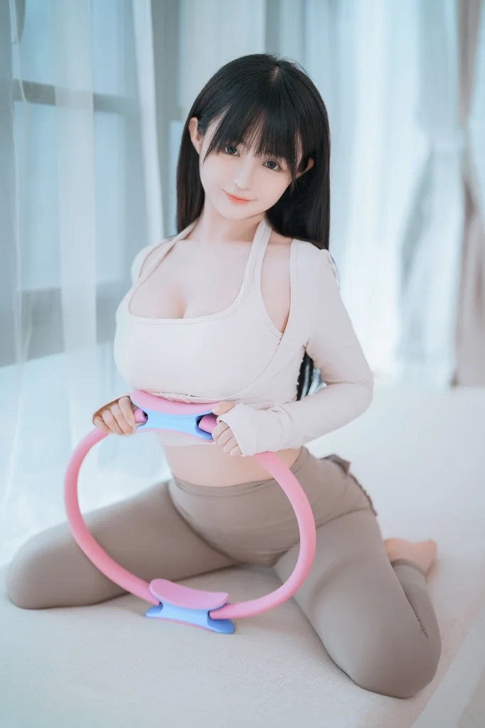 [Coser] 桜井宁宁 Vol.051 瑜伽妹妹 preview 1