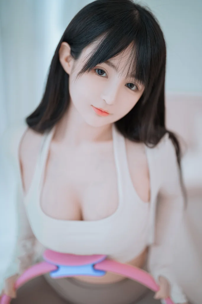 [Coser] 桜井宁宁 Vol.051 瑜伽妹妹 preview 4