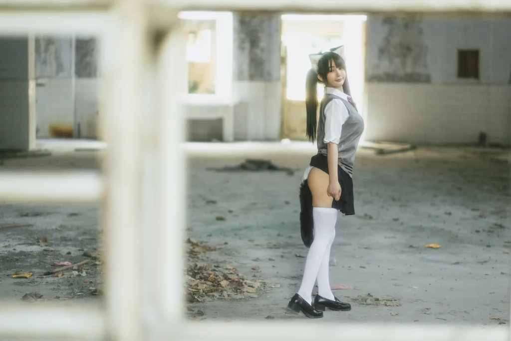 [Coser] 桜井宁宁 Vol.053 - 废墟jk preview 14