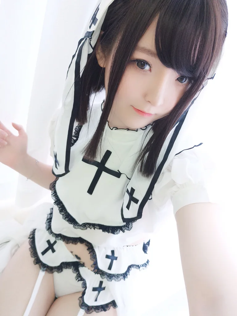 [Coser] u4e00u5c0fu592eu6cfd (yixiaoyangze) u767du4feeu5973 preview 7