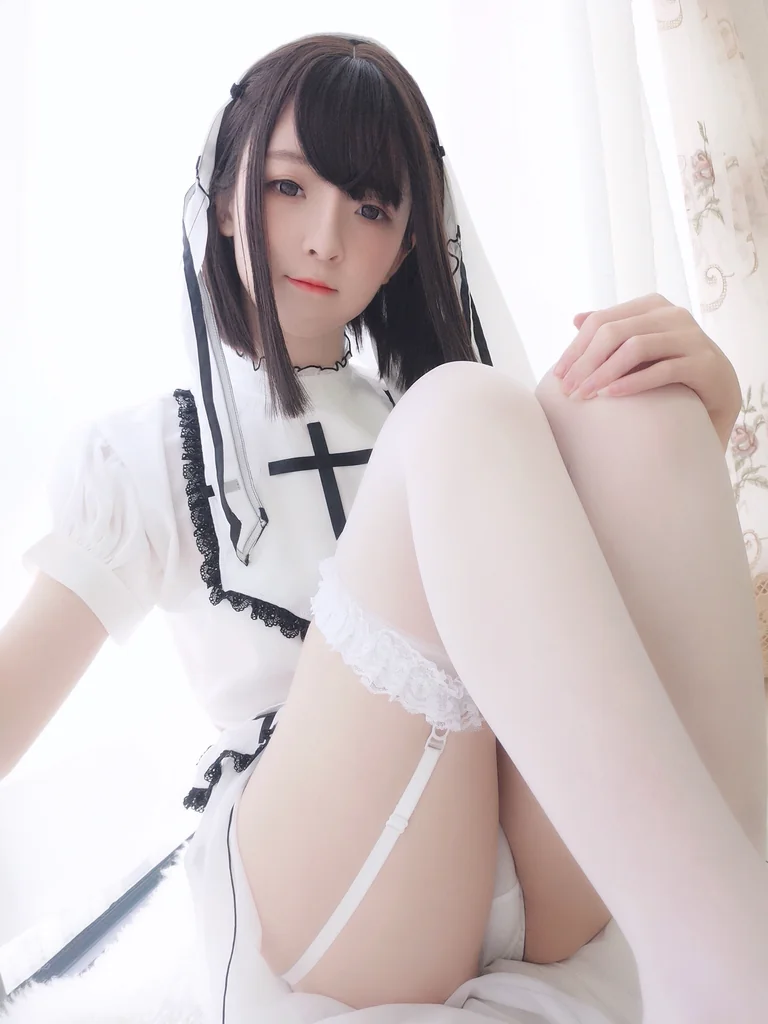 [Coser] u4e00u5c0fu592eu6cfd (yixiaoyangze) u767du4feeu5973 preview 28