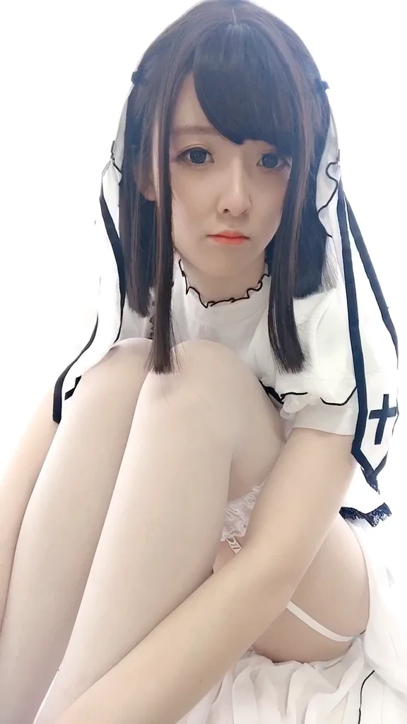 [Coser] u4e00u5c0fu592eu6cfd (yixiaoyangze) u767du4feeu5973 video 41
