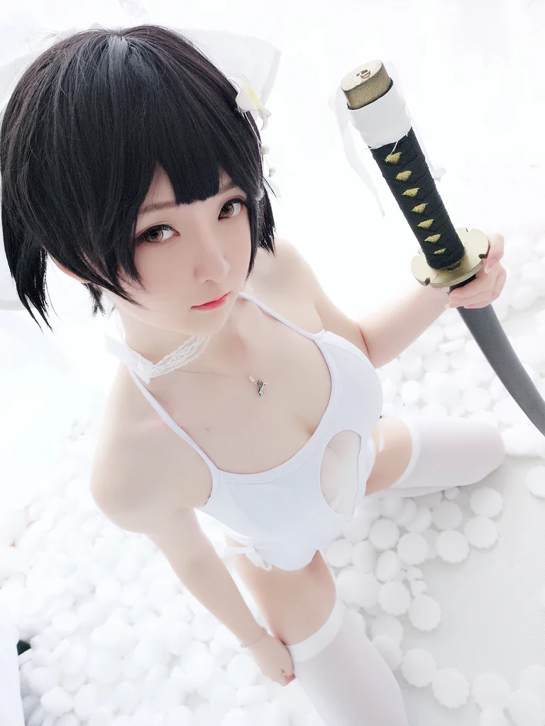 [Coser] 一小央泽 (yixiaoyangze) 碧蓝航线 爱宕 preview 1