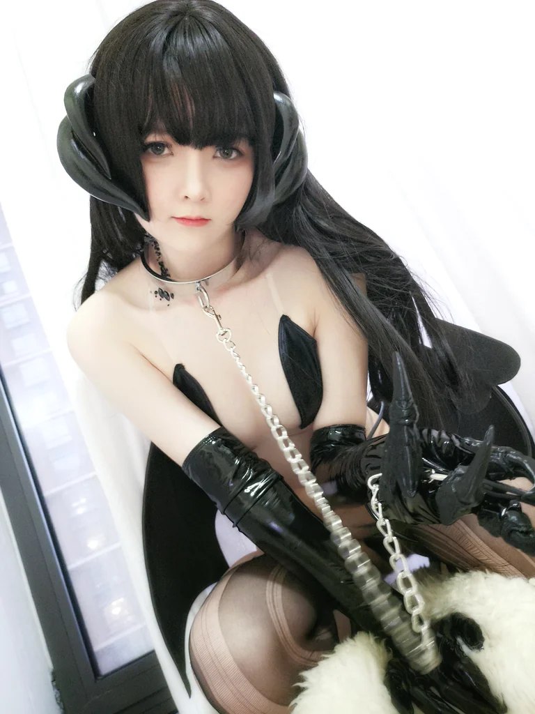 [Coser] 一小央泽 (yixiaoyangze) 黑龙少女 preview 26