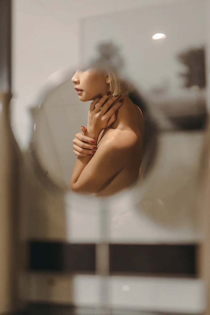 [DCP-snaps] Cara - Vol.01 preview 9