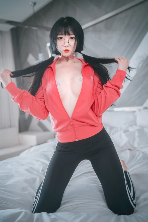 [DJAWA] Photo - Aram (아람) - “Hot Pink Jersey!” preview 17