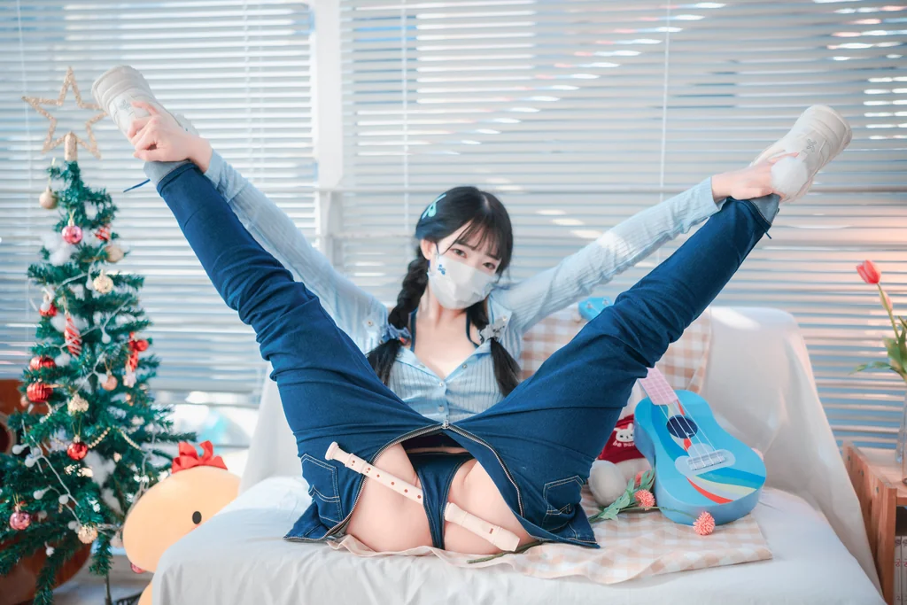 [DJAWA] Photo - Aram (아람) - Messed up Denim preview 12