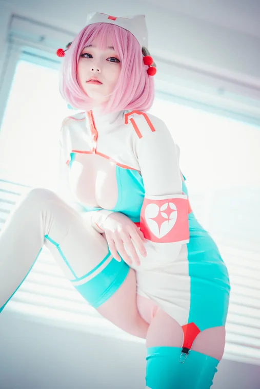[DJAWA] Photo - Bambi (밤비) - Cling To Latex preview 10