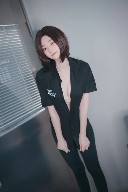 [DJAWA] Photo - Bambi (밤비) - “Hi Sam!” preview 24