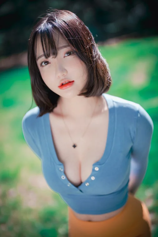 [DJAWA] Photo - Son Ye-Eun (손예은) - Naughty Trekking preview 6