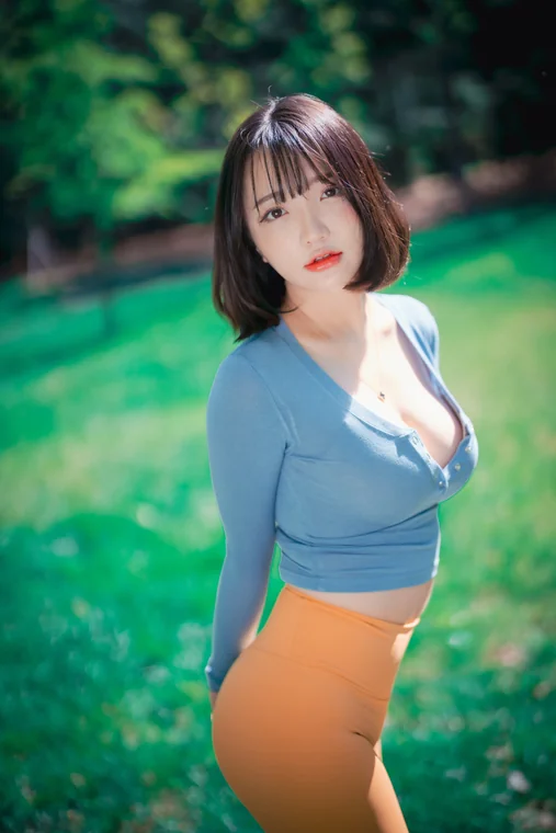 [DJAWA] Photo - Son Ye-Eun (손예은) - Naughty Trekking preview 17