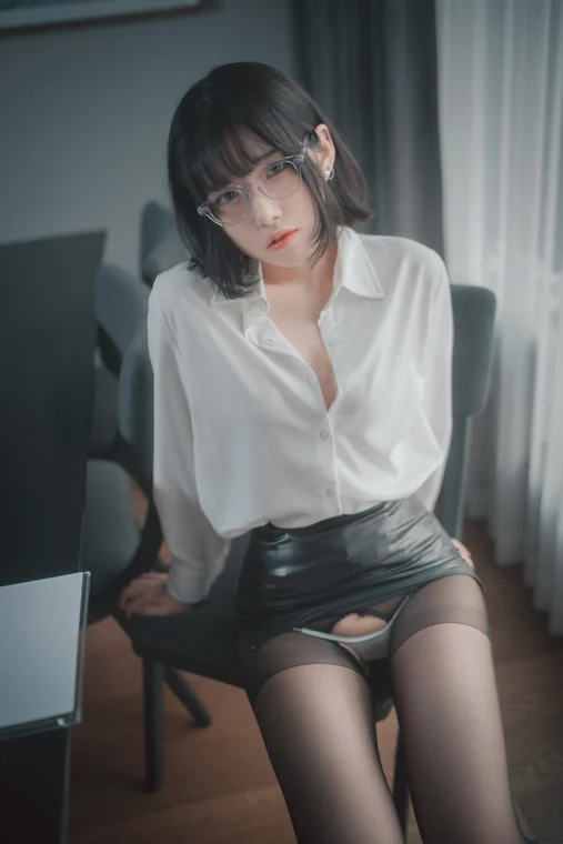 [DJAWA] Photo - Sonson (손손) - “Need Your Approval” preview 9
