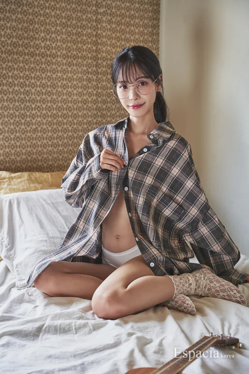 [Espacia Korea] EXC#065 KANA 桃乃木かな preview 1