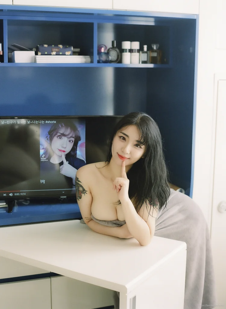 [Fantrie] Echi (uc774uce58) preview 295