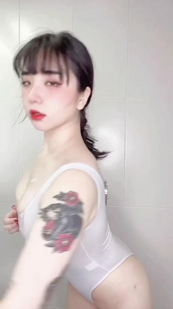 [Fantrie] Echi (uc774uce58) video 312