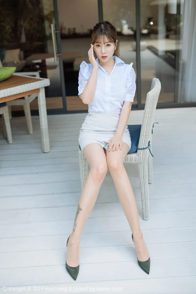 [HuaYang] Vol.195 Wang Yu Chun (王雨纯) preview 1