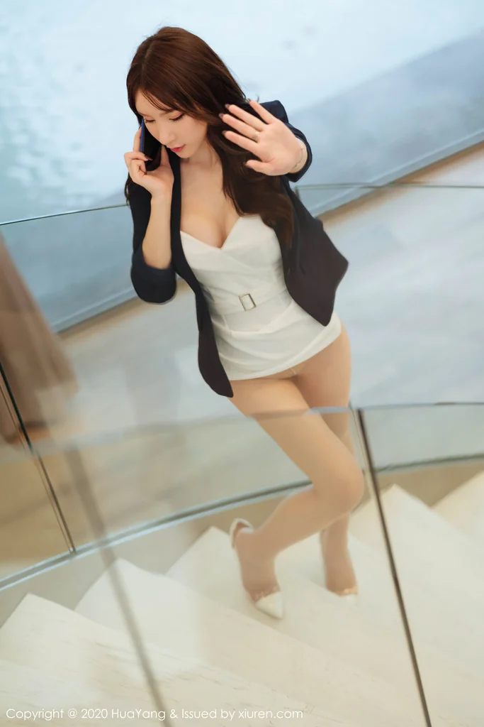 [HuaYang] Vol.207 Zhou Yuxi (周于希Sandy) preview 42