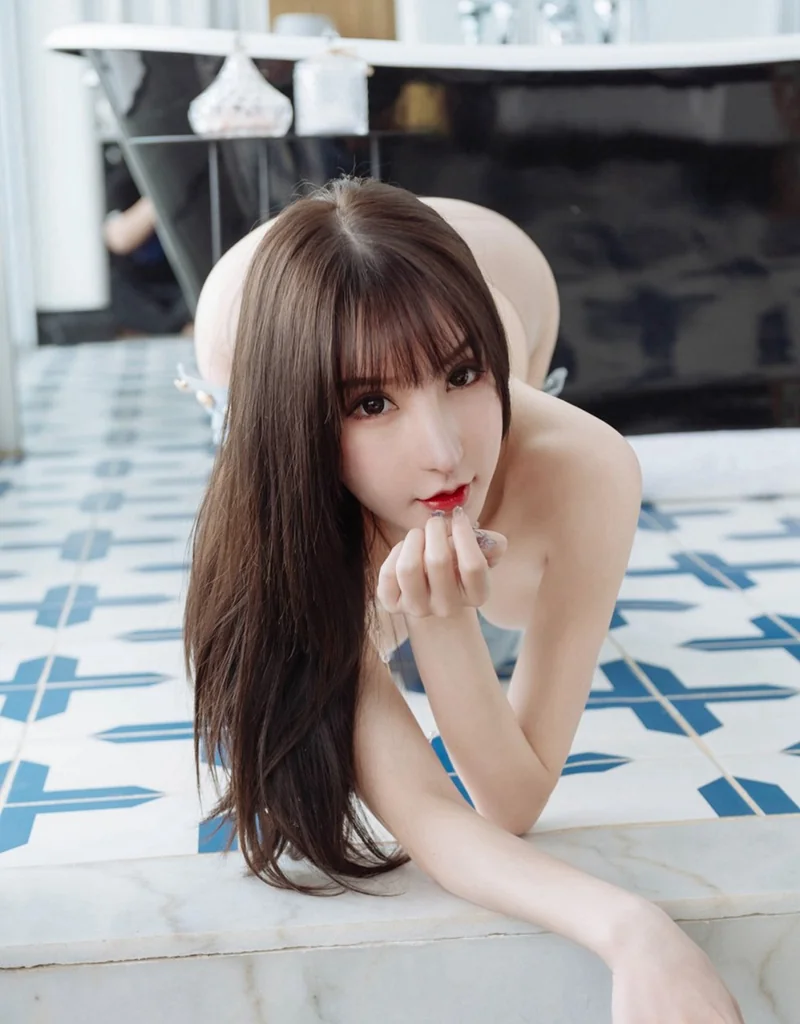 [HuaYang] Vol.246 Zhou Yuxi (周于希Sandy) preview 2