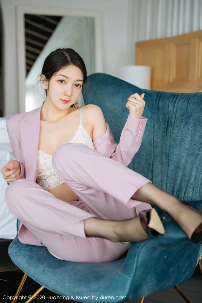 [HuaYang] Vol.255 Xiao Reba (Angela小热巴) preview 2