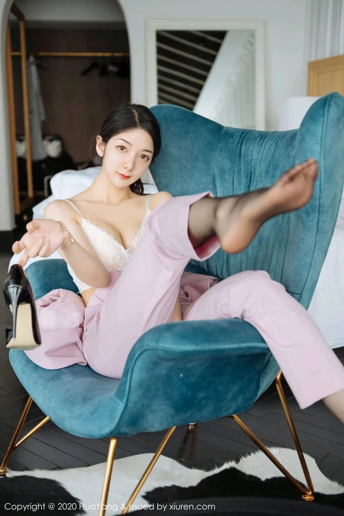 [HuaYang] Vol.255 Xiao Reba (Angela小热巴) preview 4