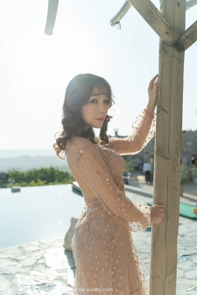 [IMISS] Vol.383 Booty - Zhizhi (芝芝) preview 20