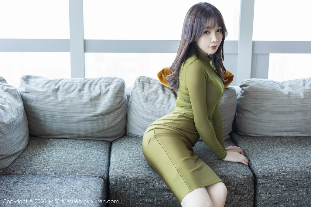 [IMISS] Vol.442 Booty - Zhizhi (芝芝) preview 10