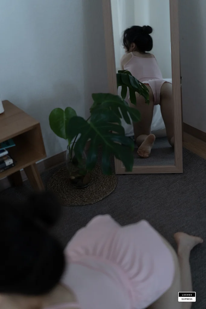 [LEEHEE EXPRESS] LEBE-054 Ray preview 16