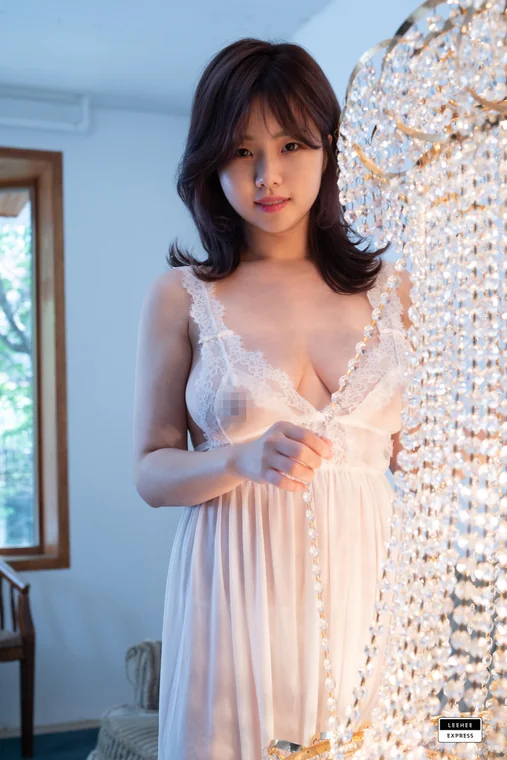 [LEEHEE EXPRESS LEHF-068A] Merry preview 21