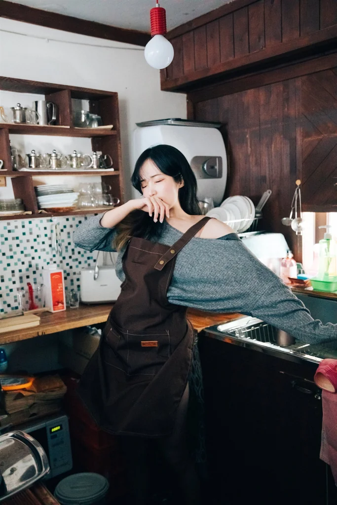 [Loozy] Bambi (밤비) - Cafe Alba preview 15
