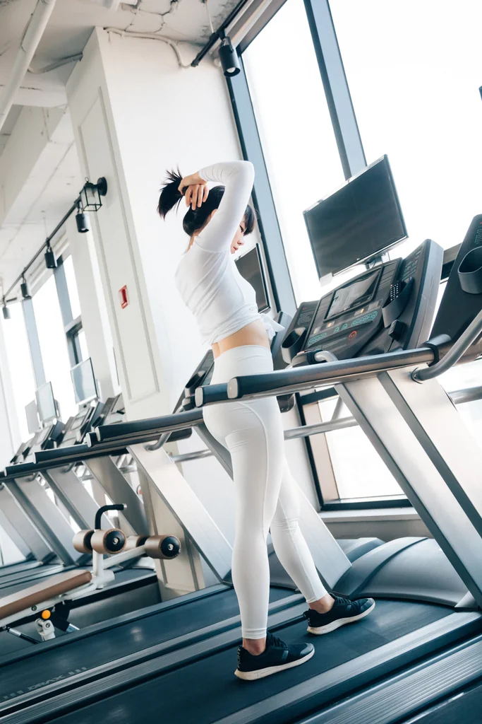 [Loozy] Kissme - Strip Fitness preview 10