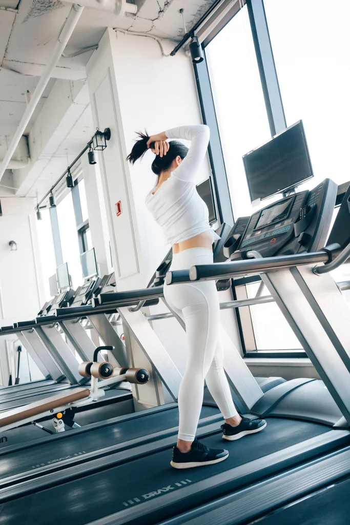 [Loozy] Kissme - Strip Fitness preview 11