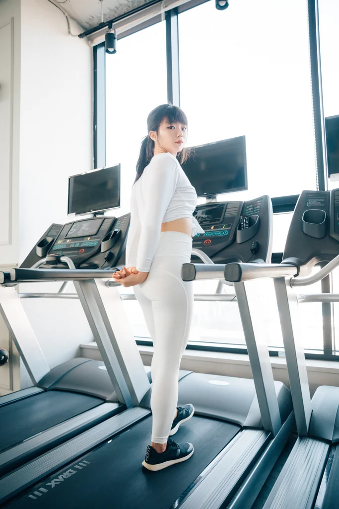 [Loozy] Kissme - Strip Fitness preview 12