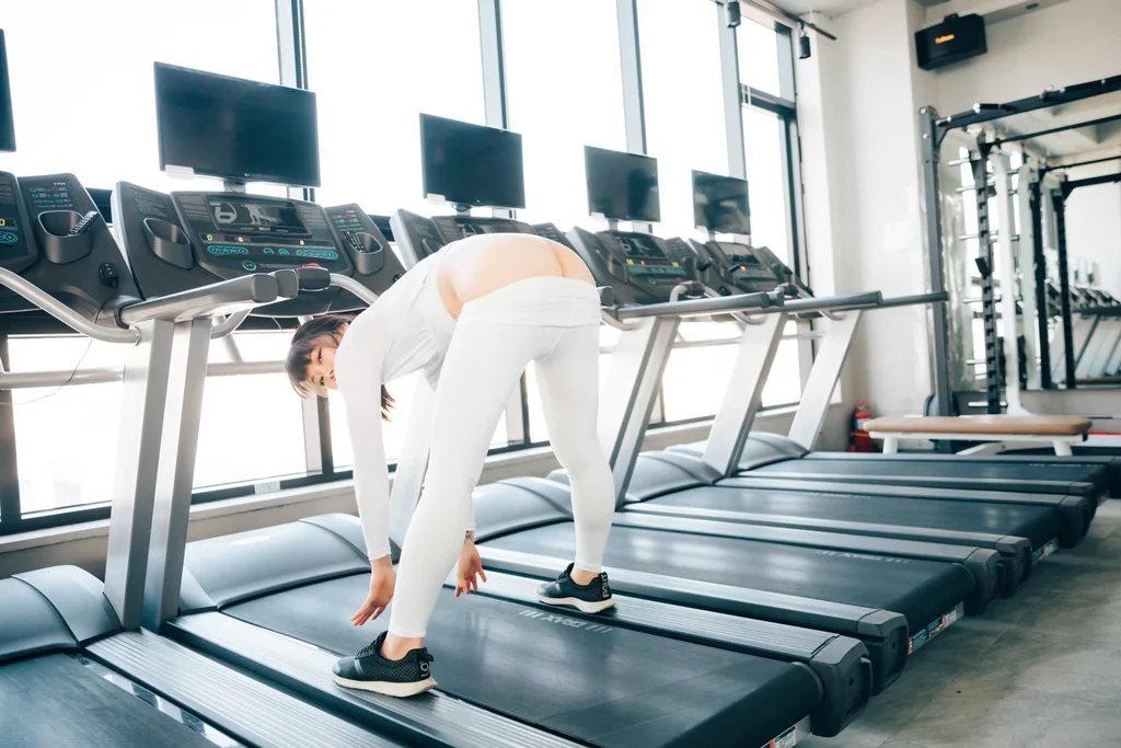 [Loozy] Kissme - Strip Fitness preview 22