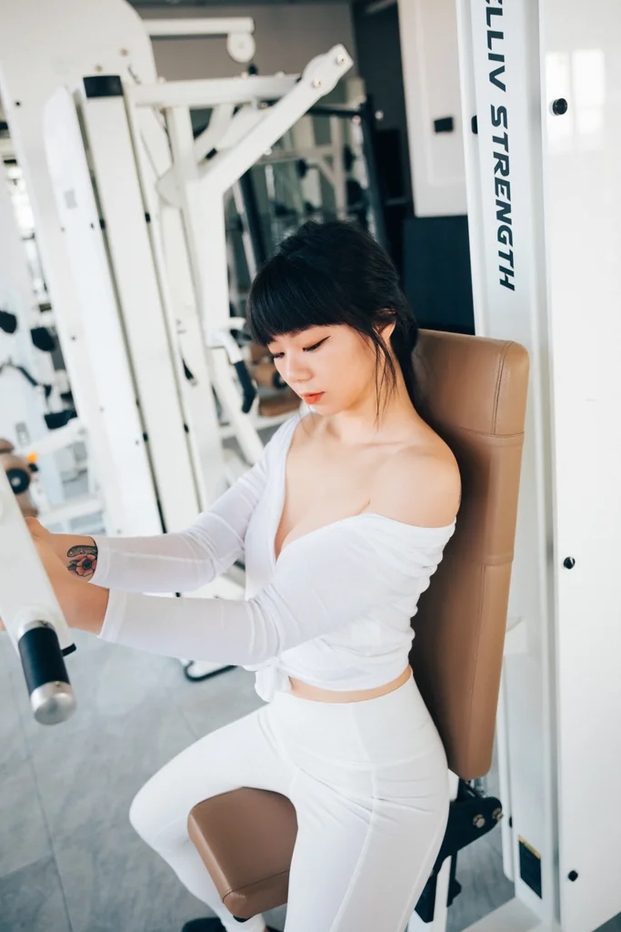 [Loozy] Kissme - Strip Fitness preview 36
