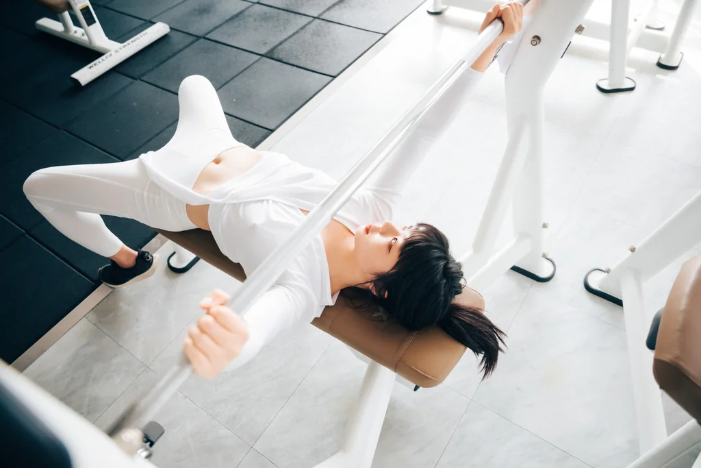 [Loozy] Kissme - Strip Fitness preview 70