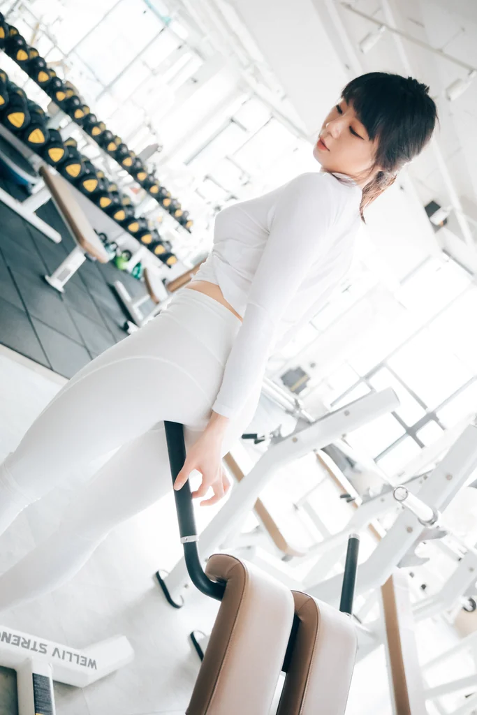 [Loozy] Kissme - Strip Fitness preview 75