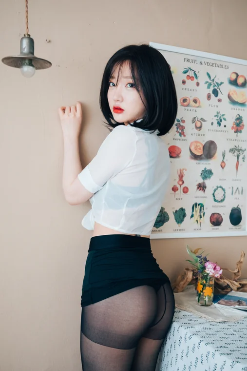 [Loozy] Officegirls Vacation Vol.1 Son Ye-Eun (손예은) preview 8