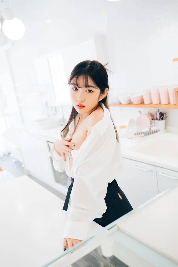 [Loozy] Sonson - Nude Apron preview 2
