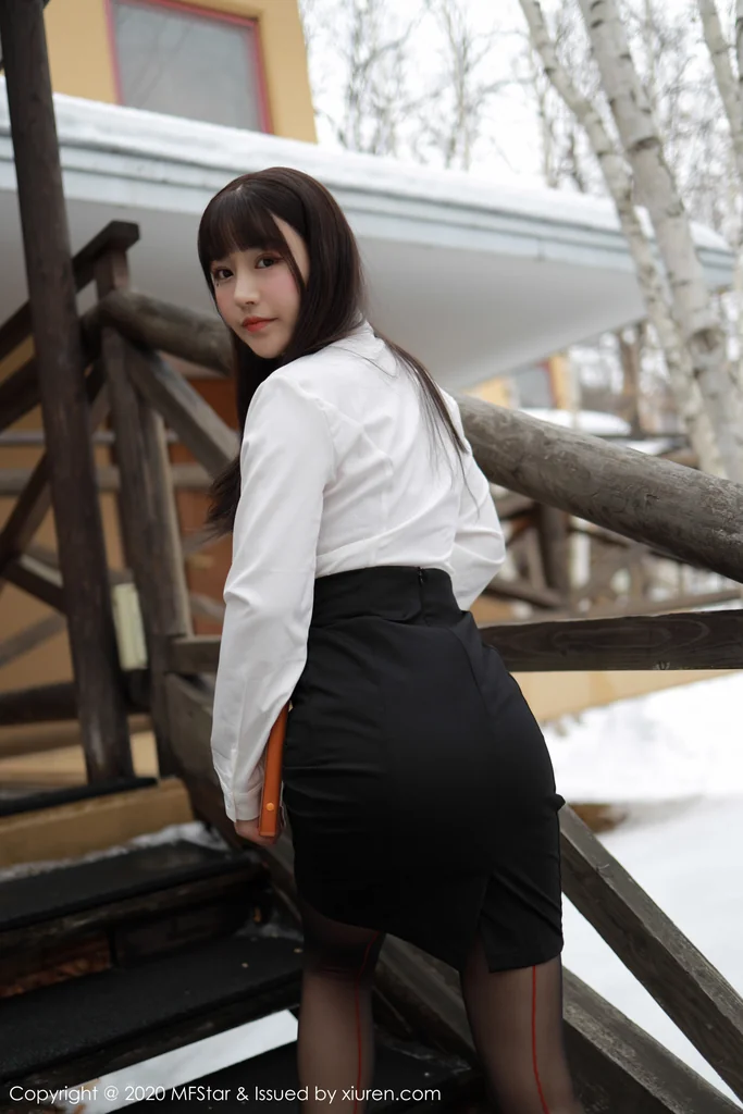 [MFStar] Vol.267 Zhu Ke Er (朱可儿Flower) preview 6