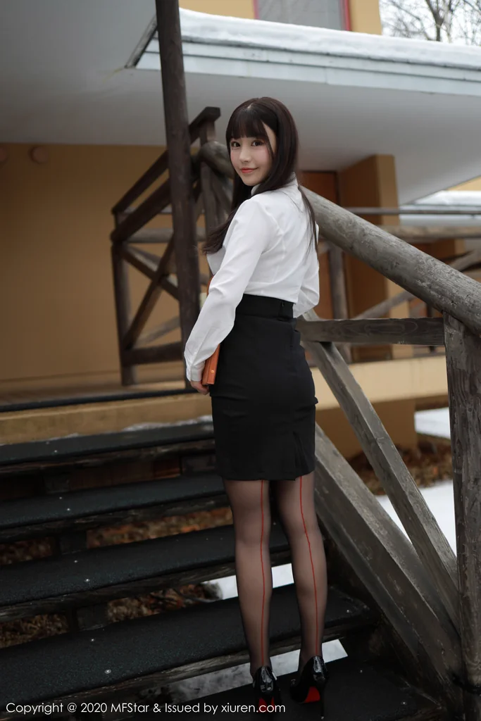 [MFStar] Vol.267 Zhu Ke Er (朱可儿Flower) preview 7