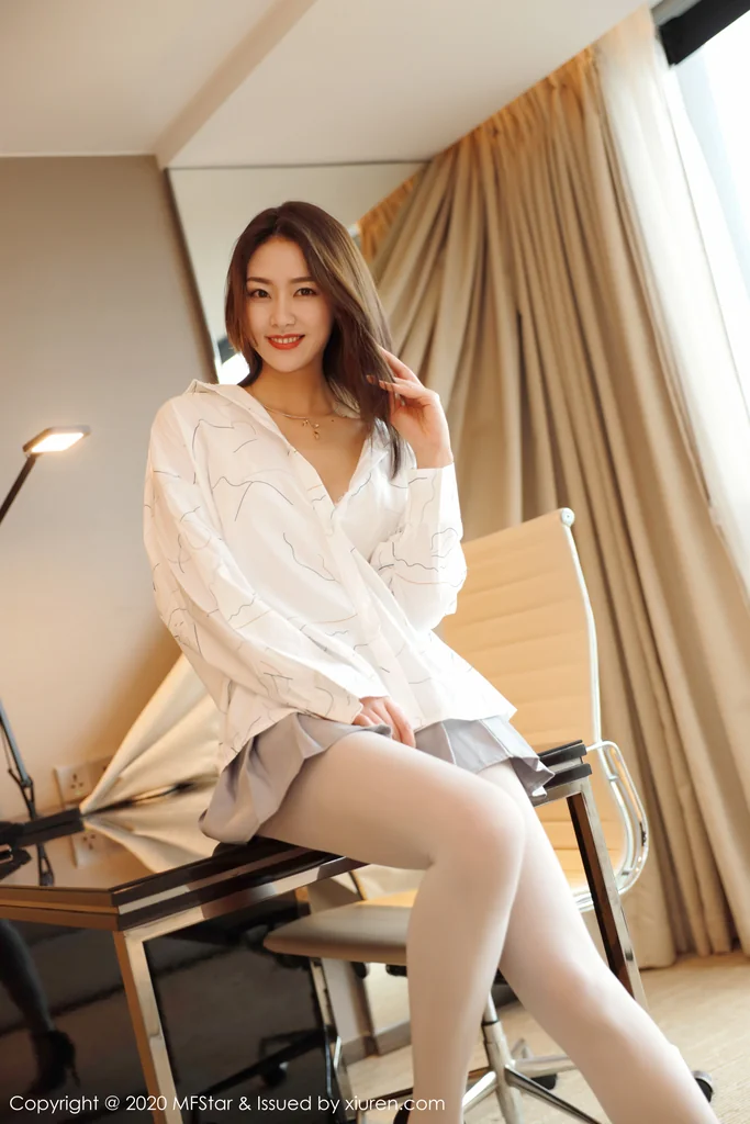 [MFStar] Vol.303 Fang Zi Xuan (方子萱) preview 4